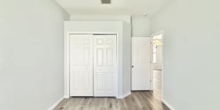 8305 Deerland Bluff Lane Gallery 31