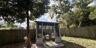 Charming Jacksonville Home - Rent Ready! 3 Bed/1 Bath, Pet Friendly, Fenced in Yard! Gallery 20