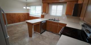 131 W 350 S Gallery 12