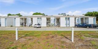3821 N OAK DRIVE Gallery 1