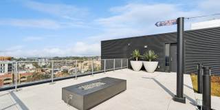 Onyx on Park Gallery 100