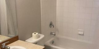 Stunning 3 Bed/2.5 Bath Eagle River Townhome with Unmatched Views! Gallery 13