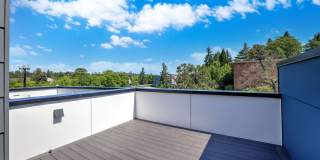 Modern Mount Baker Living Gallery 15