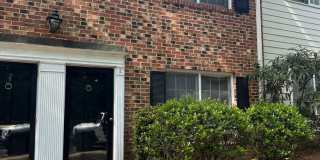 2 Bedroom/ 2 1/2 Bath Condo In Georgetown Gallery 1