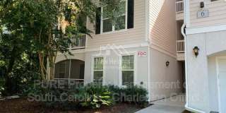 60 Fenwick Hall Aly Gallery 1