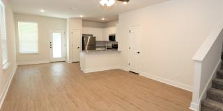 10348 Lynwood Creek Gallery 1