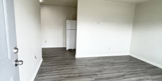 1740 Shawnee Drive - A Gallery 1