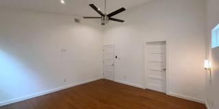 840 Potomac Gallery 16