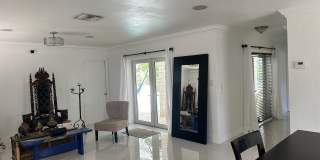2645 Scott Street Gallery 4