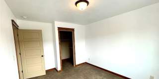 Beautiful 3 bedroom 2 1/2 bath townhouse in 4 Corners! Fenced backyard! Beautiful 3 bedroom 2 1/2 bath townhouse in 4 Corners! Fenced backyard! Gallery 20