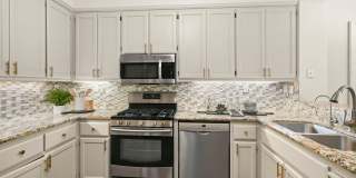 Bright and Spacious, 2BD/2.5BA, Two-Story Condo in Oak Creek in San Ramon- Available NOW! Gallery 10