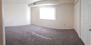 Hewitt Gardens Gallery 23