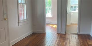 House with Yard and Parking-Video in the Pictures! Gallery 22