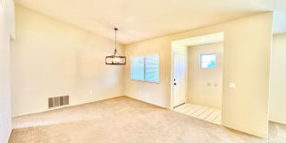 Lovely Single Story Home in Quiet Neighborhood of Fallbrook, Minutes to Everything! Gallery 4