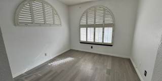 Upscale Mountain Side  2 Bed 2 Bath Townhome in El Paso perfectly located Gallery 15