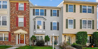 1727 WOOD CARRIAGE Way Gallery 1