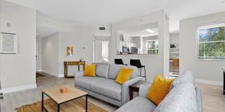 11013 Legacy Lane Gallery 8