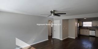 1321 West Sherwin Ave. Gallery 4