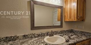 Newer Construction Close to Downtown Grants Pass Gallery 17