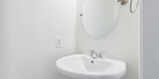 Spacious & Bright 3bd/2.5 brick front TH in Sterling, VA! Gallery 20