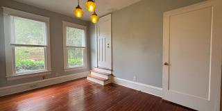 Charming 3 BR Home in Thornton Park - Quick Walk to Restaurants and Shops! Gallery 19