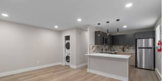 Laura Lane Apartments Gallery 8