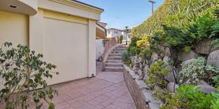La Jolla Home with Ocean Views! Solar and AC Gallery 31