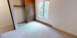 2 BLOCKS TO GREEN LAKE PARK! 2 BLOCKS TO GREEN LAKE PARK! Gallery 30