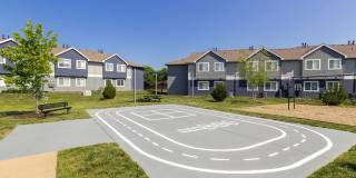 Emory Lakes Luxury Apartments Gallery 25