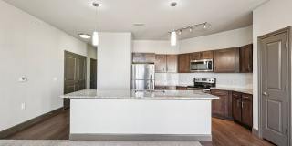 North Creek Gallery 75
