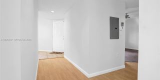 900 SW 142nd Ave Gallery 16