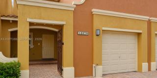 15270 SW 30th Ter Gallery 1