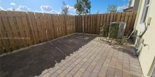 2530 SE 29th St Gallery 5