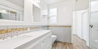 53 Stanyan Street Gallery 30