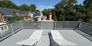 *DREAM LOCATION* 6BR Completely Renovated Duplex Gallery 46
