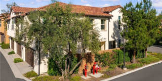 117 Henson Gallery 42