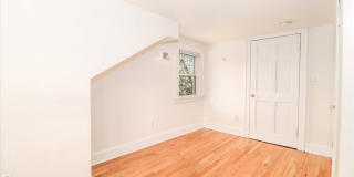 25 Maplewood Avenue Gallery 25