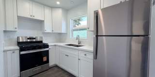 Brand New Construction – Turn-Key 1 Bed / 1 Bath Gallery 1