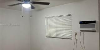 180 NE 71st St Gallery 7