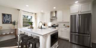 ***FULLY RENOVATED SINGLE LEVEL RANCH WITH AN ABUNDANCE OF OUTDOOR SPACE AND PARKING*** Gallery 7