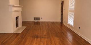 Beautiful 3BR/2BA Home with Large Yard & Outdoor Deck | Northeast Jackson Gallery 5