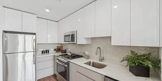 Continuum Gallery 33