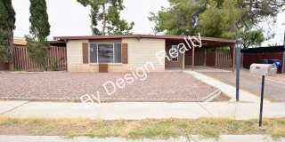 4 Bed 2 Bath with Large Fenced Yard and Storage Gallery 1