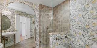 2204 Notre Dame Drive Gallery 46