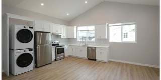 Upgraded Home Next to Chapman University Gallery 1