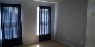 25575 AMERICA Square Gallery 71