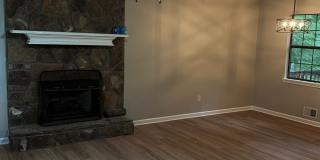 125 Westwood Dr Gallery 4