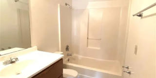 Summit Hill Apartments Gallery 18