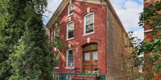 1430 W Superior Street unit: 2R Gallery 1