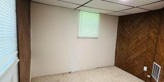 Two Bedroom Ferguson Home with Park Like Yard Gallery 13
